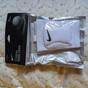 Volleyball knee pads